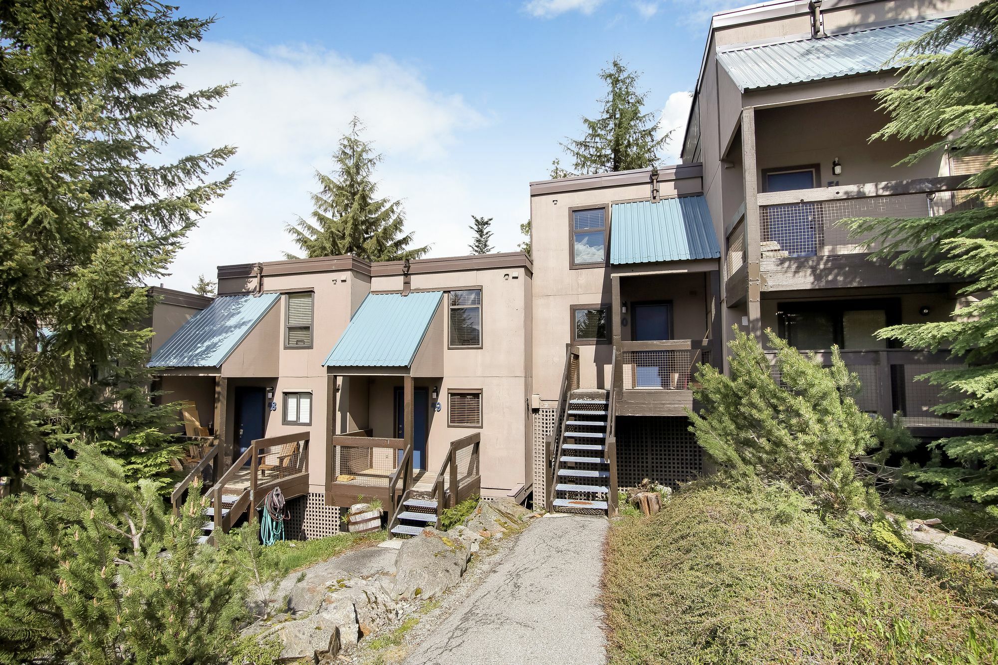 Whiski Jack Creekside Apartamento Whistler Exterior foto